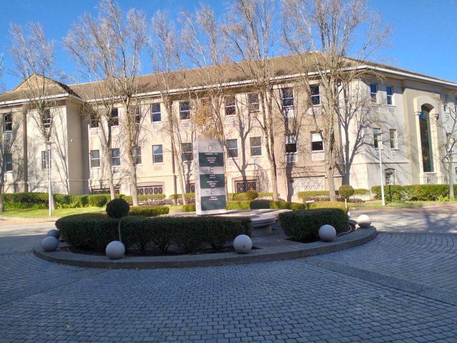 To Let commercial Property for Rent in Rosenpark Western Cape